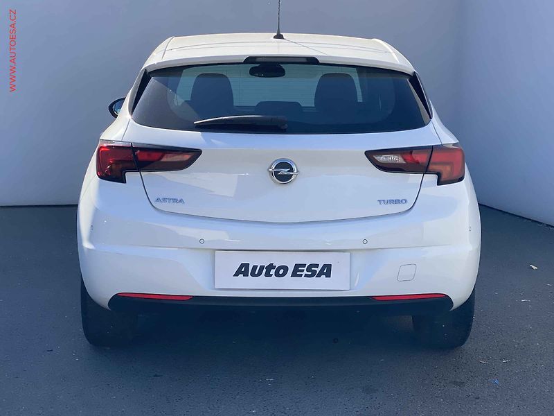 Opel Astra (2018) 1.4 T, ČR, AAC, tempo - fotka 5 z 16