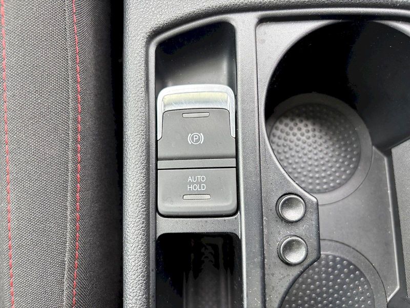 Volkswagen Touran (2017) 1.4 TSi 110kW DSG - fotka 33 z 33