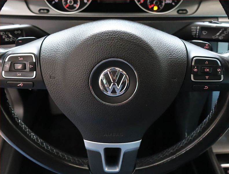 Volkswagen Passat (2012) 2.0 TDI, 4X4, Automat - fotka 20 z 23