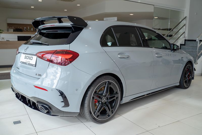 Mercedes-Benz Třídy A (2026) A 35 AMG 4M/AERO/PANO/LED/TOP - fotka 3 z 22
