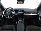 BMW X2 sDrive20i - náhled 12