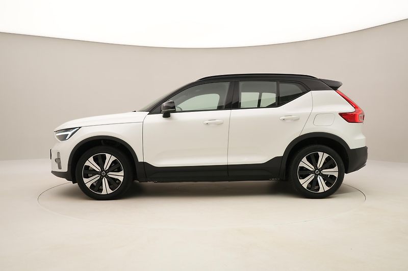 Volvo XC40 PURE ELECTRIC RECHARGE CORE  - fotka 10 z 49