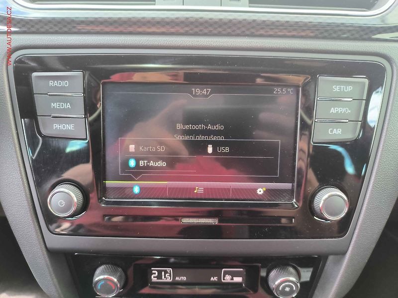 Škoda Rapid (2018) 1.0TSi, 2.maj,ČR, Bixenon - fotka 12 z 19