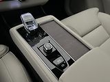 Volvo XC90 (2026) T8 AWD AUT RECHARGE DARK PLUS - náhled 31