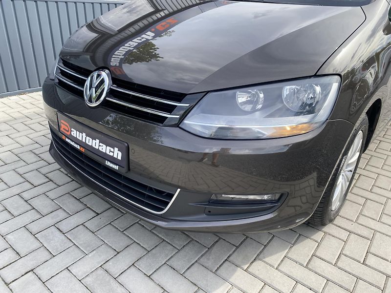 Volkswagen Sharan 1.4 TSI 110kW-7MÍST-NAVI-TAŽNÉ - fotka 8 z 39