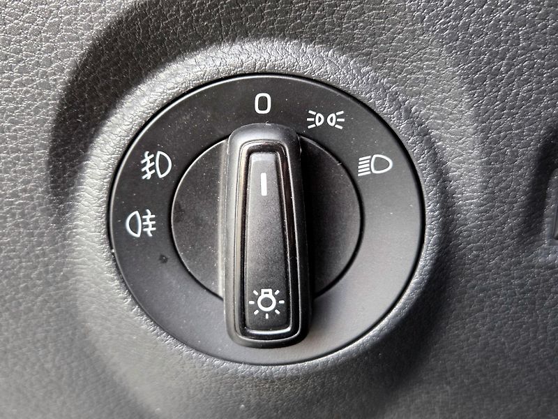 Škoda Fabia PANORAMA,SERV.KNÍŽKA 1.MAJ   - fotka 37 z 42