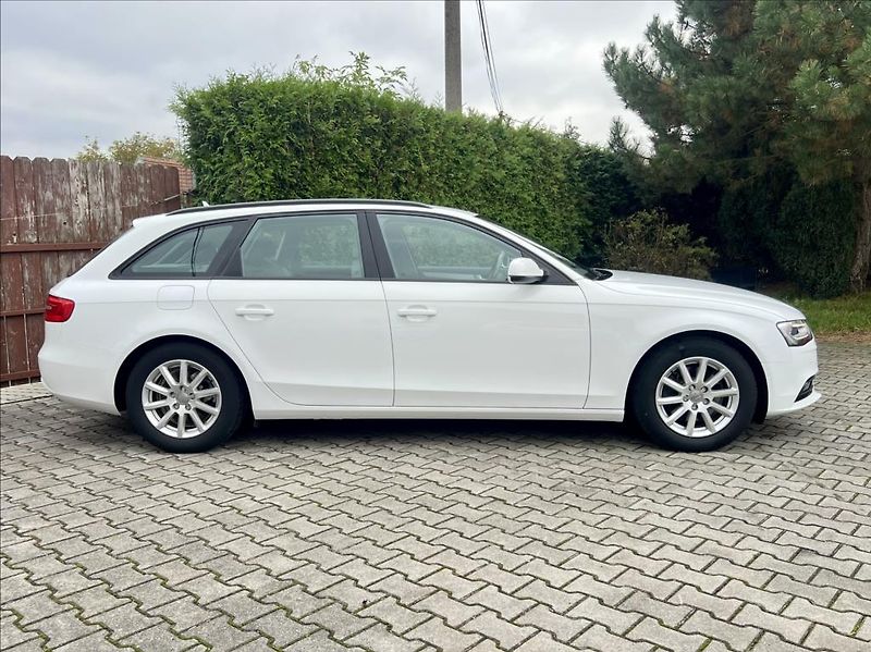 Audi A4 2,0 TDi KLIMA / NAVI - fotka 6 z 40