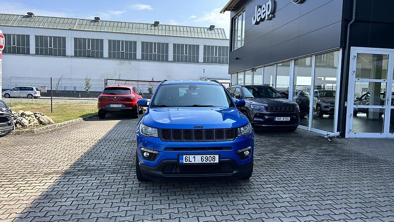 Jeep Compass 1.3T 130k Night Eagle  - fotka 2 z 15