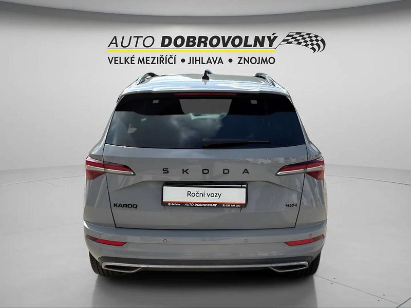Škoda Karoq Sportline 2,0TDI 110kW DSG 4x4 - fotka 6 z 24