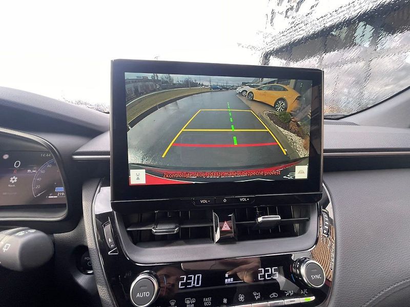 Toyota Corolla Cross 2.0 Hybrid FWD GR SPORT - fotka 29 z 29