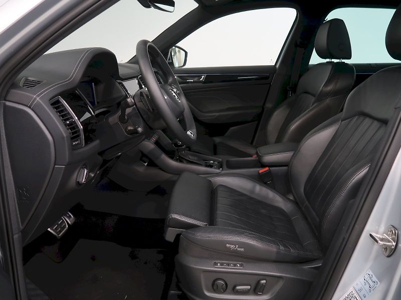 Škoda Kodiaq (2022) LAURIN&KLEMENT 2.0TDI 110KW 4x - fotka 13 z 43