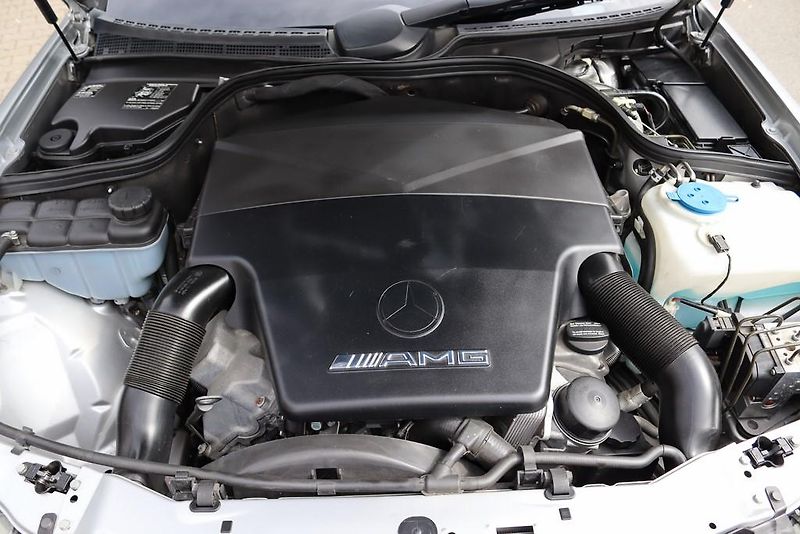 Mercedes-Benz CLK 55 AMG V8 CABRIO 255kW - fotka 43 z 50