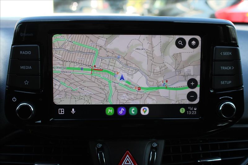Hyundai i30 1,5 CVVT  NOVÉ V ČR,1.MAJITEL - fotka 13 z 26
