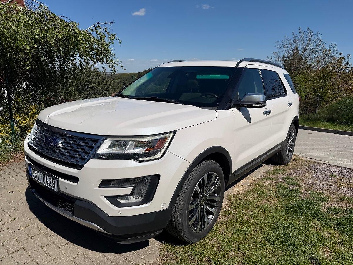 Ford Explorer  3.5 V6 PLATINUM 272 KW