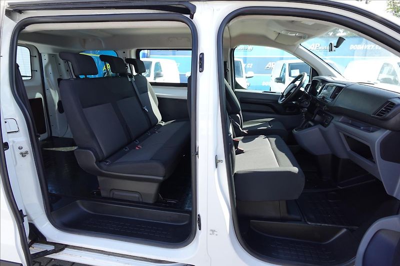 Citroën Jumpy 2,0 HDi  L2H1 6MÍST KLIMA SERV - fotka 20 z 39