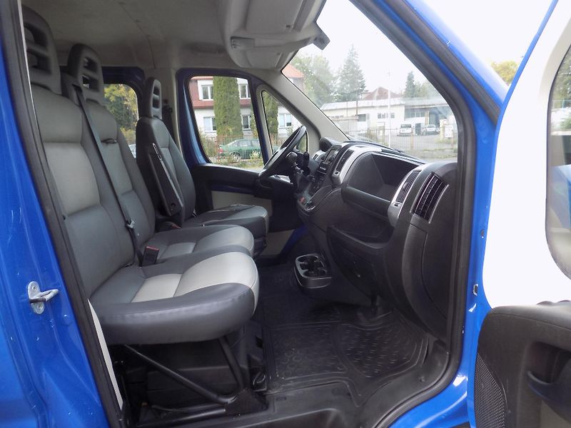 Fiat Ducato (2019) 2,3 96KW 7MÍST VALNÍK  - fotka 29 z 40