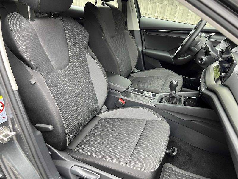 Škoda Octavia combi 2.0 TDi 85 kW - fotka 6 z 17