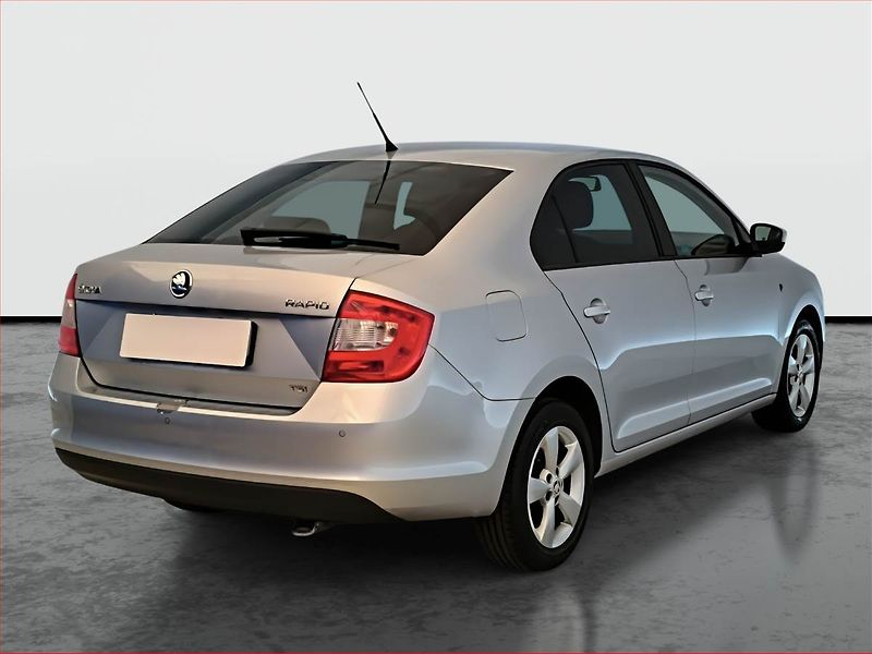 Škoda Rapid (2013) 1.2 TSI, Serv.kniha - fotka 5 z 13