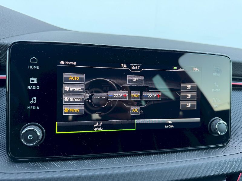 Škoda Kamiq (2025) 1.0 TSI 85kW DSG Monte Carlo - fotka 23 z 35