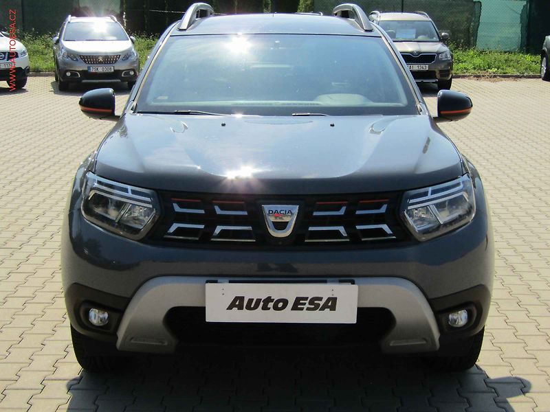 Dacia Duster (2022) 1.0TCe LPG, ČR, TZ, výhř.sed. - fotka 2 z 19