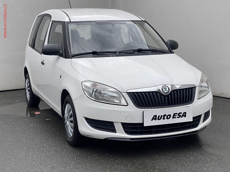 Škoda Roomster (2011) 1.2i, ČR, STK5/28 - fotka 1 z 14
