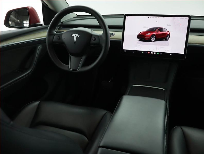 Tesla Model Y (2022) RWD LFP 60kWh, SoH 92% - fotka 7 z 20