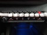 Peugeot 3008 (2018) 1.2 PureTech, Serv.kniha, Kůže - náhled 13