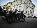 Jako v knize Dědeček automobil si připadali návštěvníci Nového zámku v Kostelci nad Orlicí