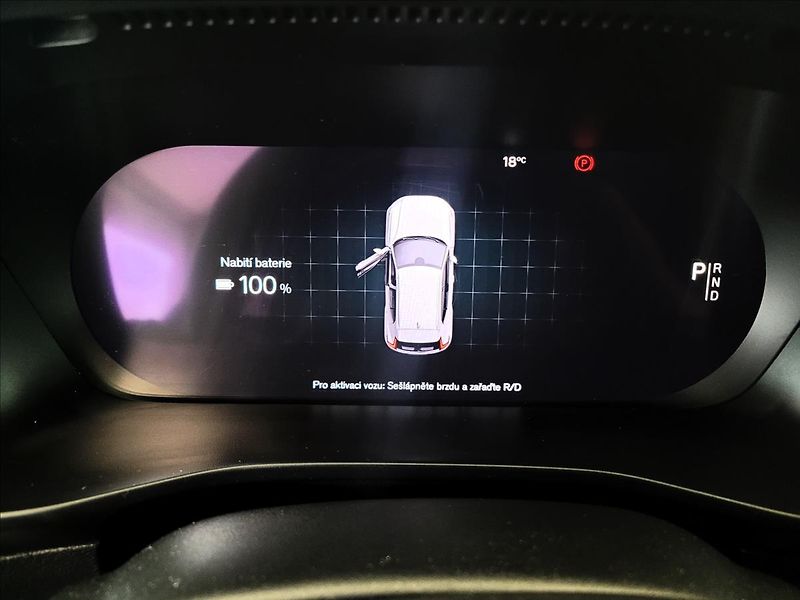 Volvo XC40 TWIN PLUS 408 PS,4X4,78KWh - fotka 25 z 50