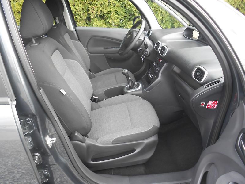 Citroën C3 Picasso 1.6HDi, Tažné,KLIMA!! - fotka 18 z 40