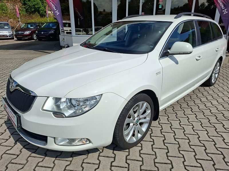 Škoda Superb (2012) 2.0TDI 125kW 6MAN 4X4 - fotka 4 z 27