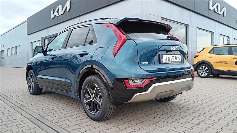 Kia Niro 1,6 GDI HEV Style DCT - fotka 6 z 13