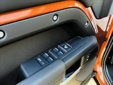 Land Rover Defender (2026) 110 D200 S - náhled 16
