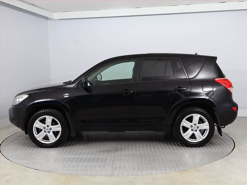 Toyota RAV4 (2008) 2.2 D-CAT, 4X4, Tempomat - fotka 3 z 19