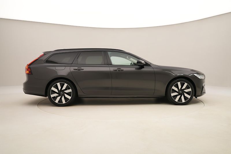 Volvo V90 T6 AWD RECHARGE DARK PLUS AUT - fotka 14 z 54