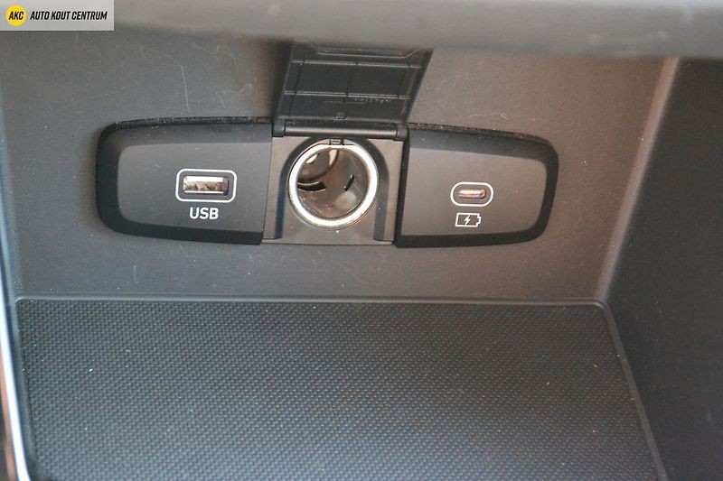 Hyundai i30 WG 1,5I MT SMART FL NAVI - fotka 22 z 45