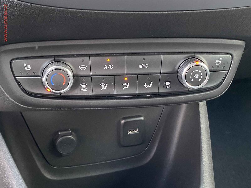 Opel Crossland X (2018) 1.2T, Edition, +kola - fotka 15 z 19