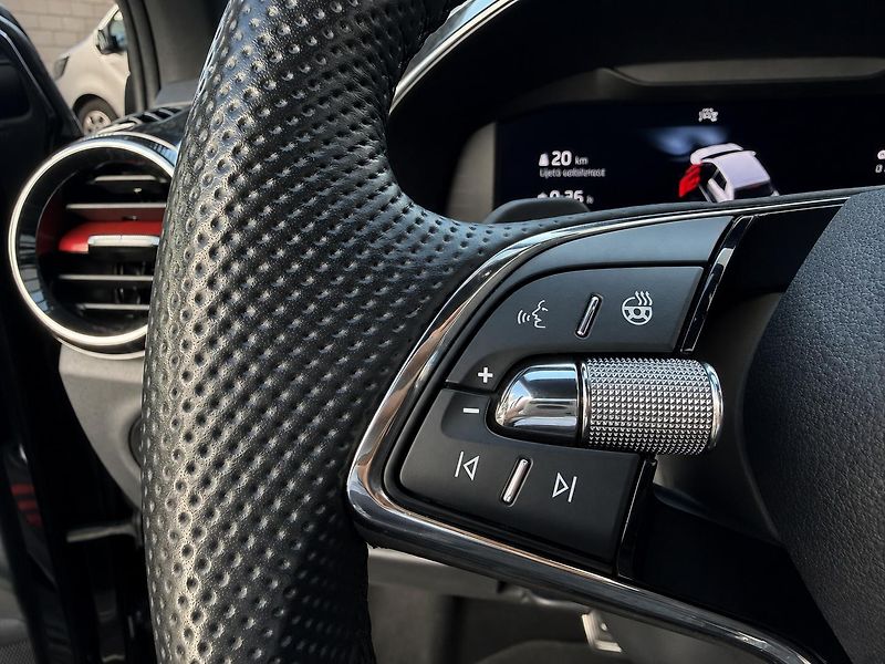 Škoda Fabia Monte Carlo DSG 1.0 - fotka 9 z 12