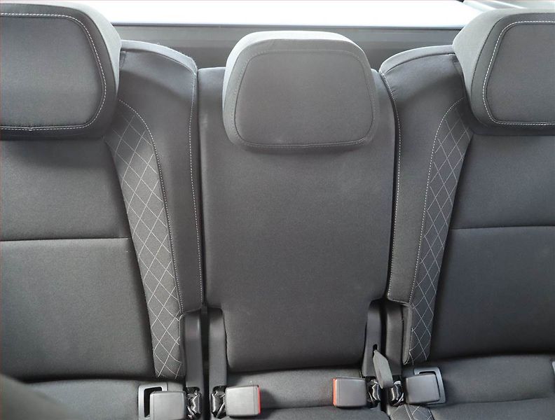 Škoda Karoq (2020) 1.6 TDI, Tempomat - fotka 10 z 15