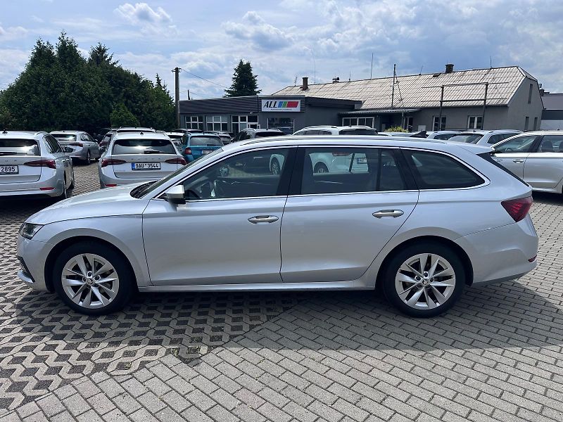 Škoda Octavia 2.0 TDI Style - fotka 6 z 15