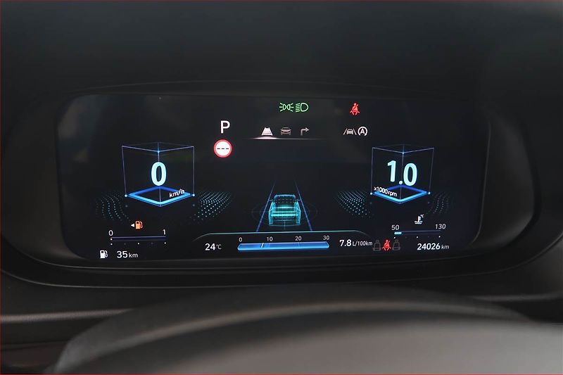 Hyundai Bayon (2024) 1.0 T-GDI, Automat, Serv.kniha - fotka 11 z 17