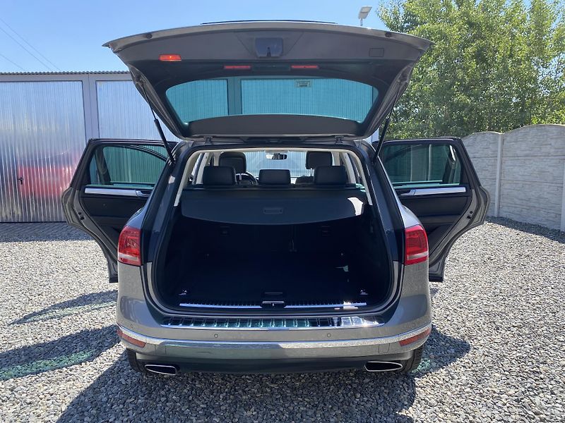 Volkswagen Touareg 3.0TDi 4x4 FL 2017 ELEGANCE 1A - fotka 142 z 176