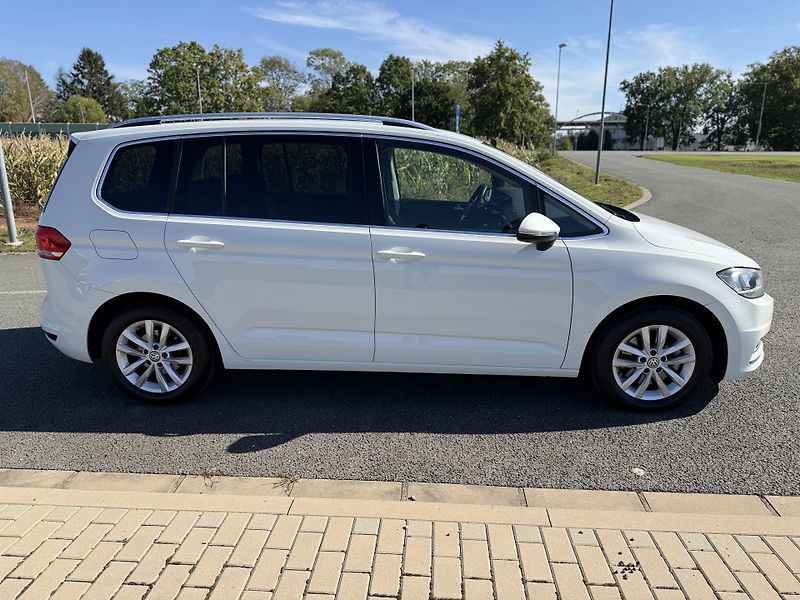 Volkswagen Touran 2.0 TDI HIGHLINE TAŽNÉ ROZVODY - fotka 6 z 41
