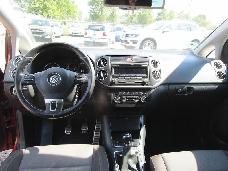 Volkswagen Golf Plus 1,4TSi-90KW-STK ČR+ROZVODY - fotka 16 z 36