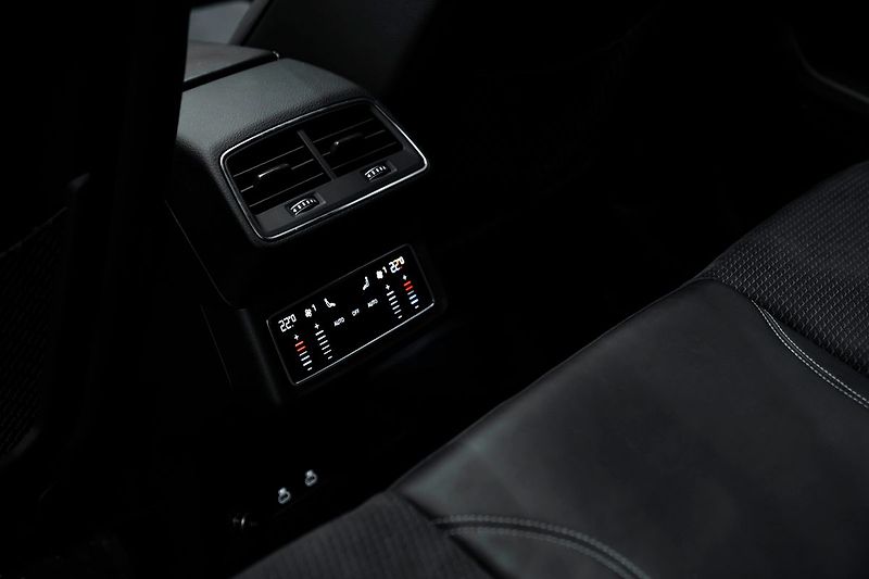 Audi Q8 e-tron E-TRON - fotka 22 z 25