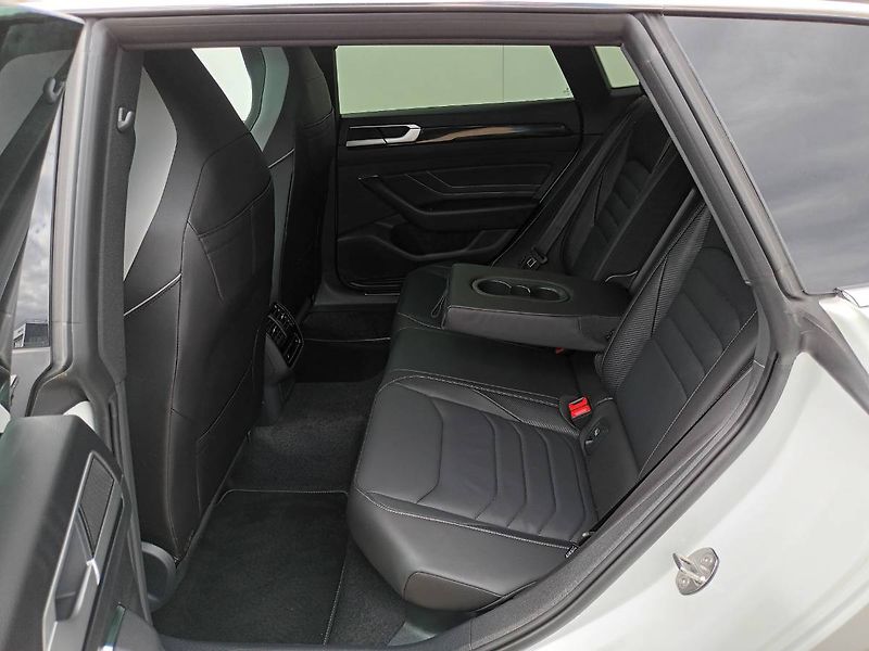 Volkswagen Arteon Shooting Brake (2024) Arteon SB R-Line 1.4 TSI 115 / - fotka 23 z 29