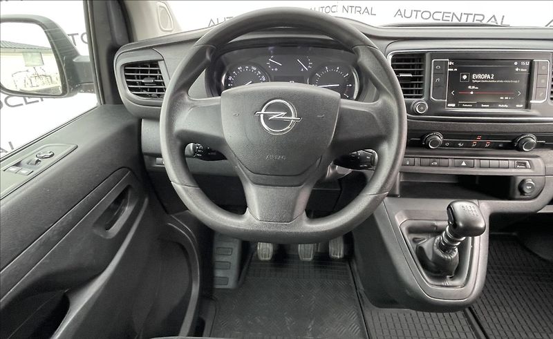 Opel Vivaro 1,5 CDTi,88kW,L1,serv.hist.,DP - fotka 12 z 21