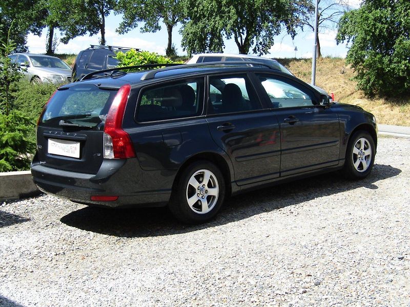 Volvo V50 (2009) 1.8 16V kW - fotka 5 z 35