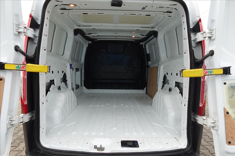 Ford Transit Custom 2,0 TDCI  L1H1 - fotka 14 z 30