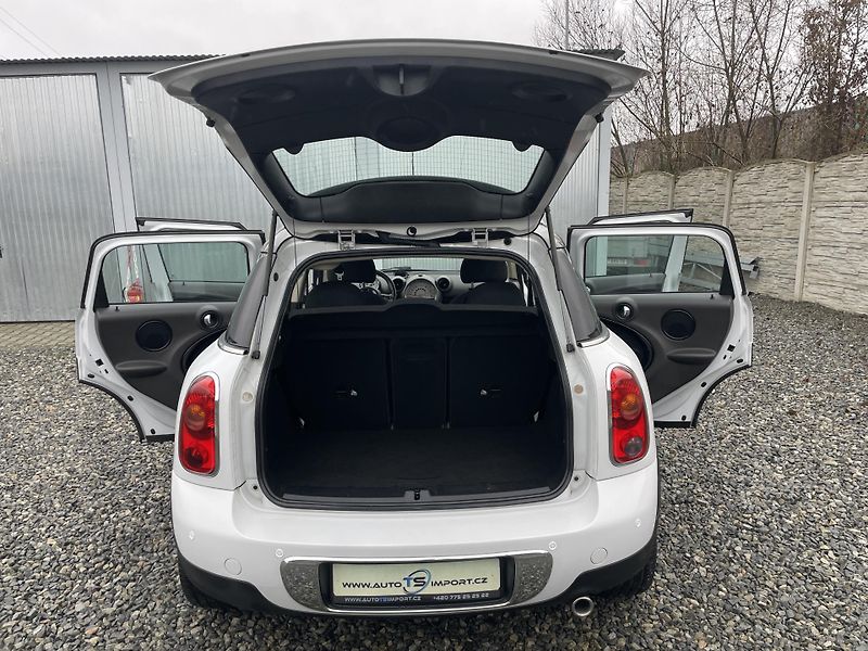 Mini Countryman 2.0SD 110PS COOPER D AUTOMAT!! - fotka 163 z 192